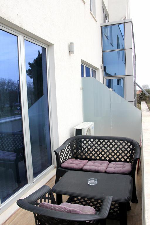 Crystal Apartments Ulcinj Exterior photo