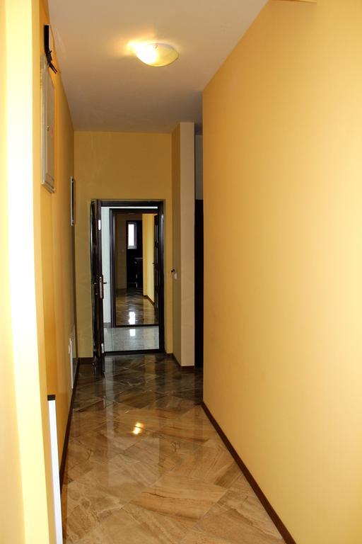 Crystal Apartments Ulcinj Exterior photo